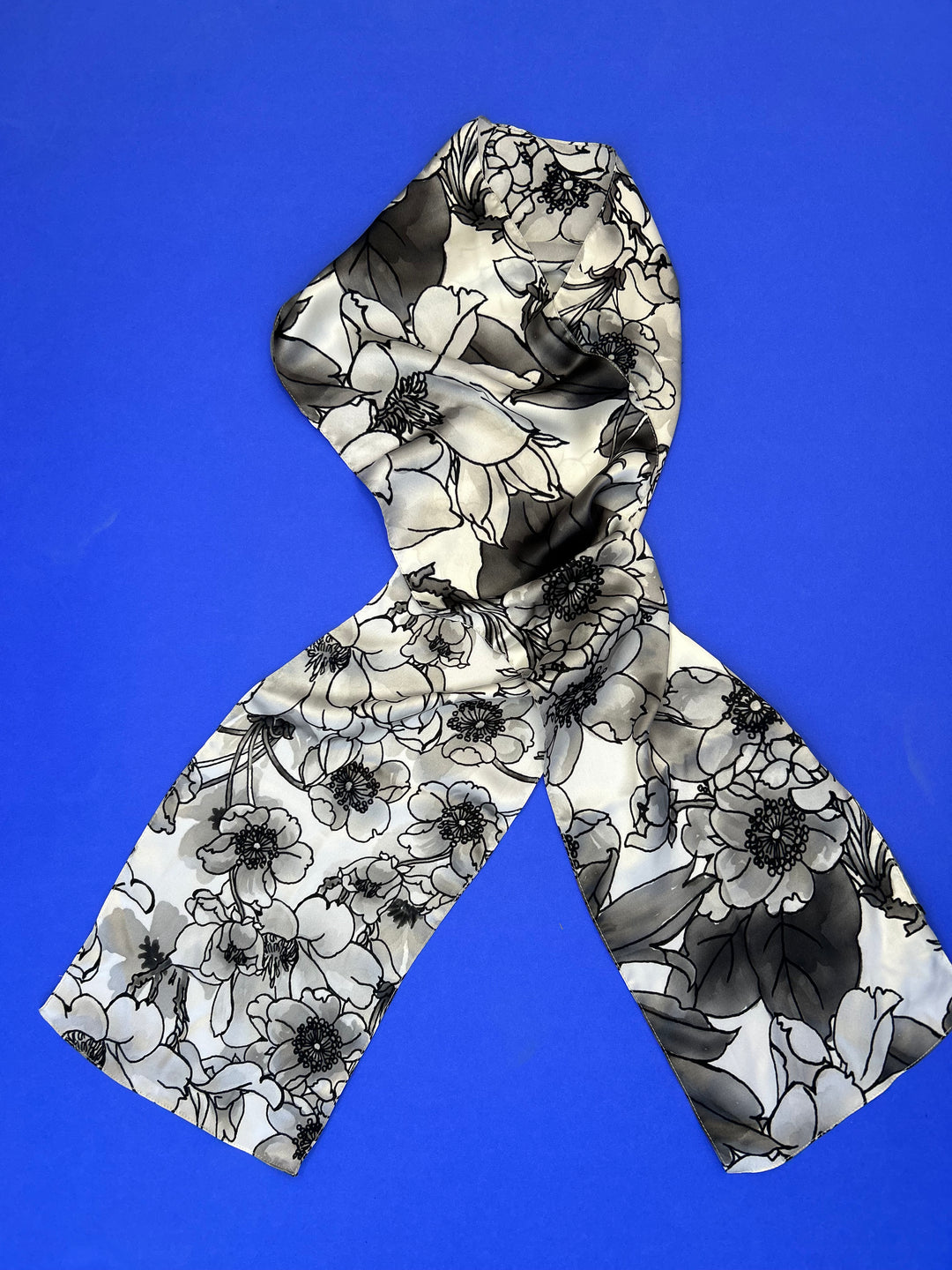 Dahlia 8x70 Silk Scarf – Pelerine